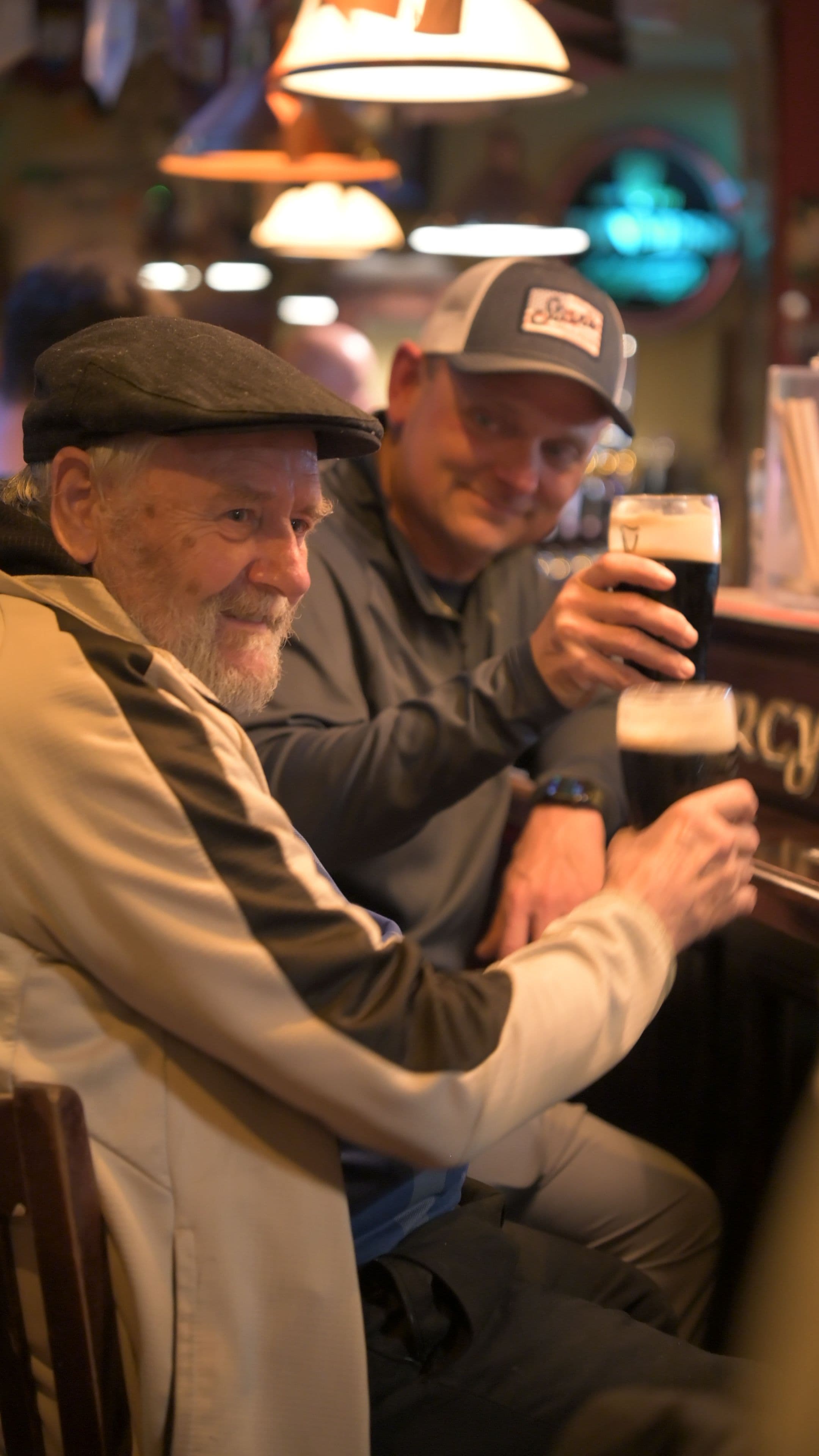 Stroll To The Stout — pint-pour